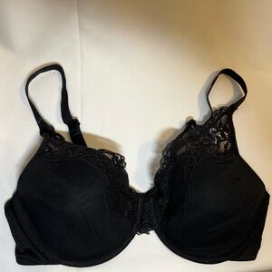 Bali
Women's One Smooth U Comfort Stretch Lace UW DF0084 Black 38C MSRP $54